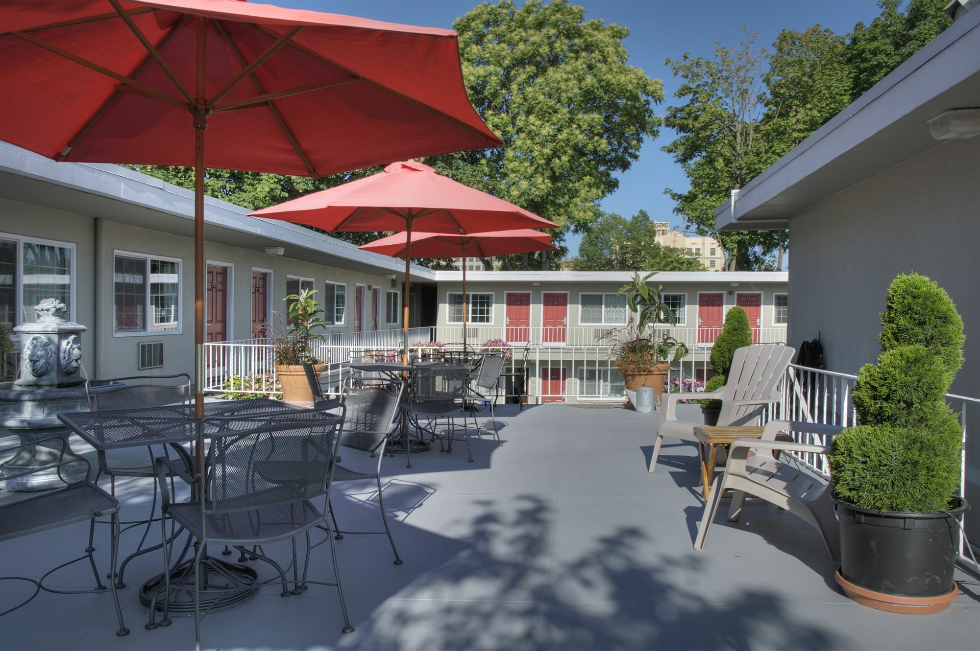 Campus Inn & Suites Eugene Downtown ภายนอก รูปภาพ